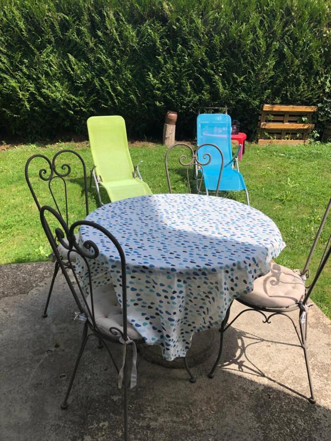 Bed and Breakfast Au Bord De L Eau Surba Exterior foto