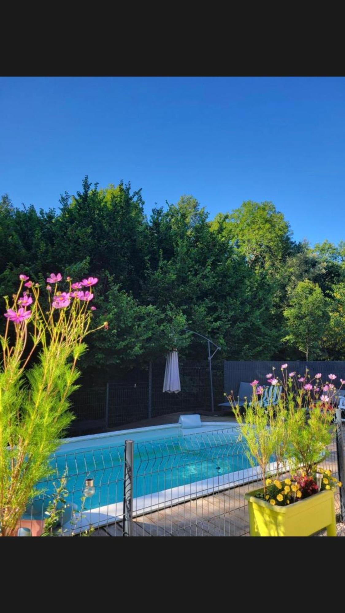 Bed and Breakfast Au Bord De L Eau Surba Exterior foto
